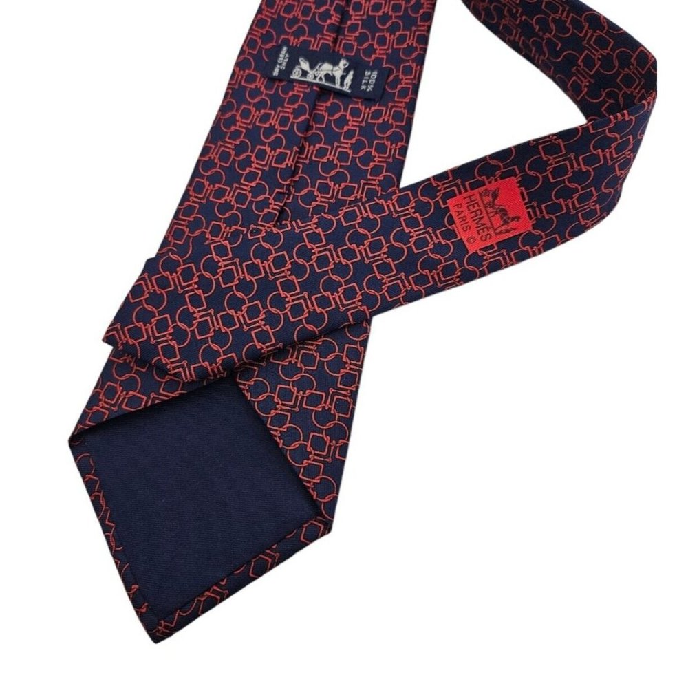 HERMÈS 7809 FA Blue/Red Chain Link Silk Tie FRANCE 60"/ 3.7" EC - Picture 4 of 5